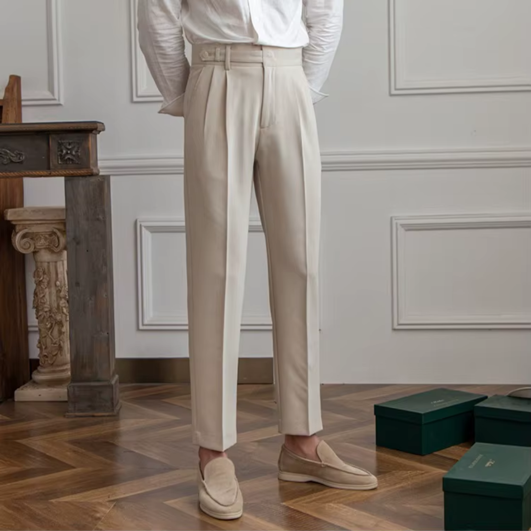 Men's elegant pleated trousers in black, tailored fit for business or formal wear.