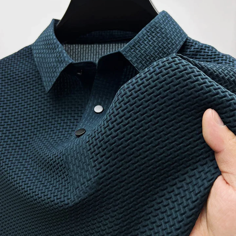 Smart casual men's polo shirt, perfect for summer outings or comfortable everyday wear, short-sleeve design.