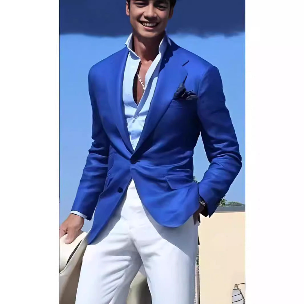 Sophisticated men's slim fit blazer, enhancing any smart casual look. Elegant jacket for modern men's fashion.