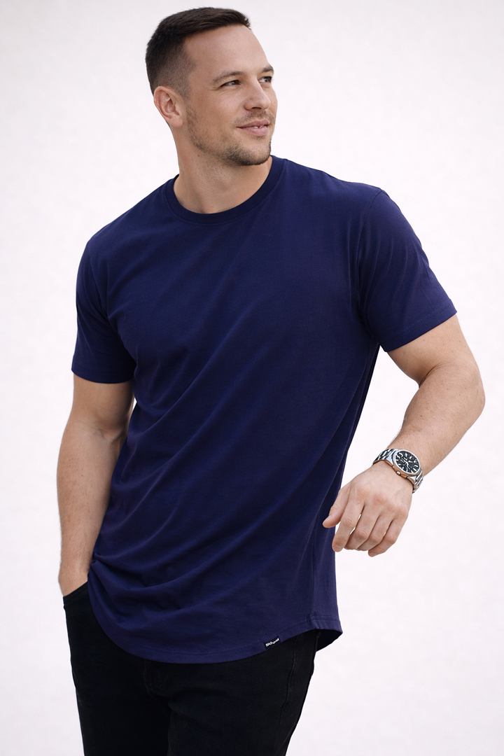 Men's versatile short sleeve t-shirt, ideal for everyday casual wear. Essential comfort tee with a modern slim fit.