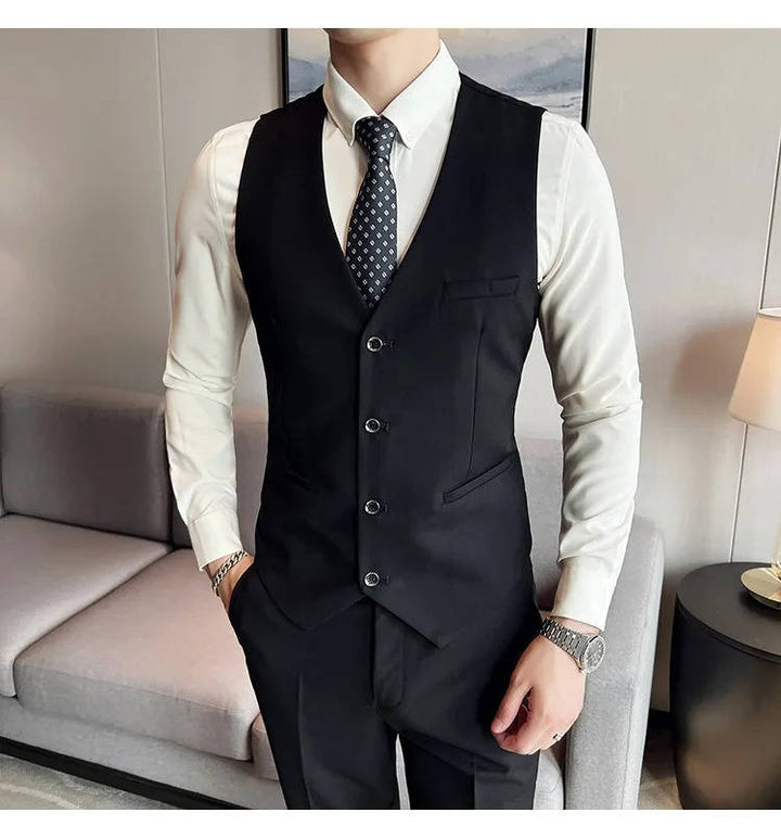 A timeless men's three-piece suit with notch lapel. Ideal formal wear for business and weddings.