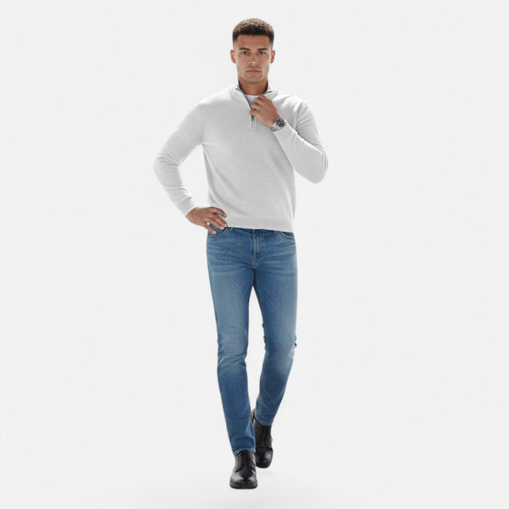 Comfortable men's V-neck sweater with zipper, long sleeve, for a smart casual vibe.