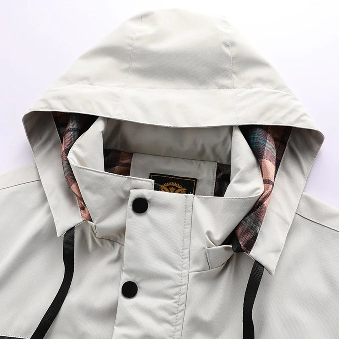 Practical men's multi-pocket hooded winter jacket, warm casual outdoor outerwear.