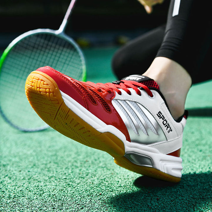 High-performance men's training shoes featuring responsive cushioning and durable lace-up support.