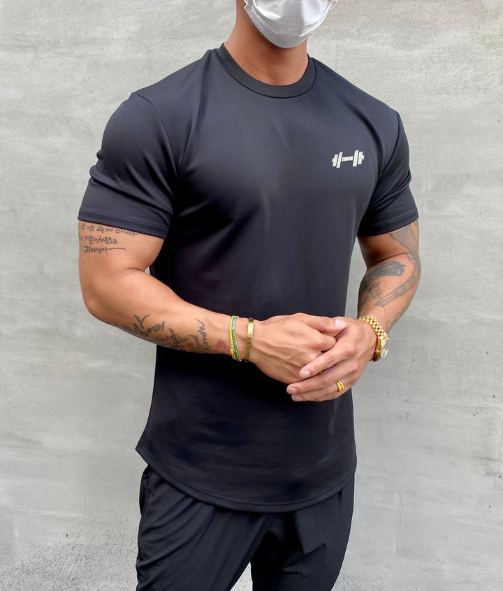Stylish men's short-sleeve tee, a versatile fashion piece for casual outings and warm weather.