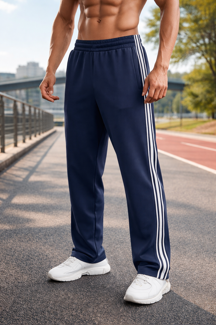 Men's lightweight breathable drawstring sports trousers for athletic wear.