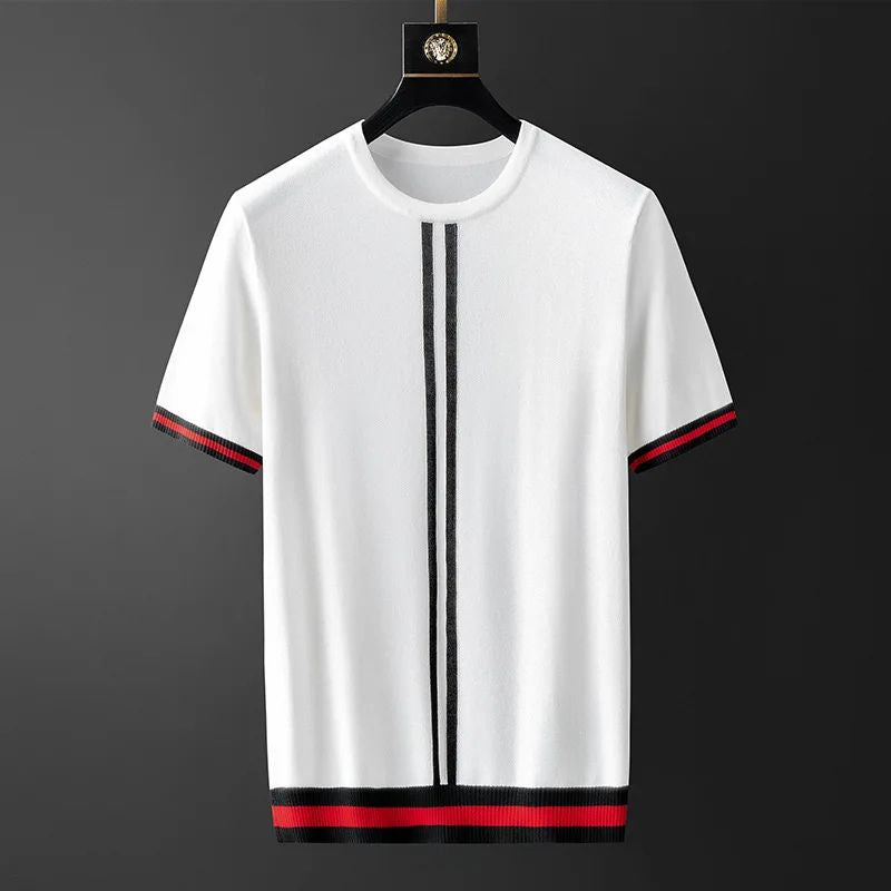 Men's lightweight breathable summer t-shirt in a relaxed fit. Perfect for casual comfort & versatile men's fashion.