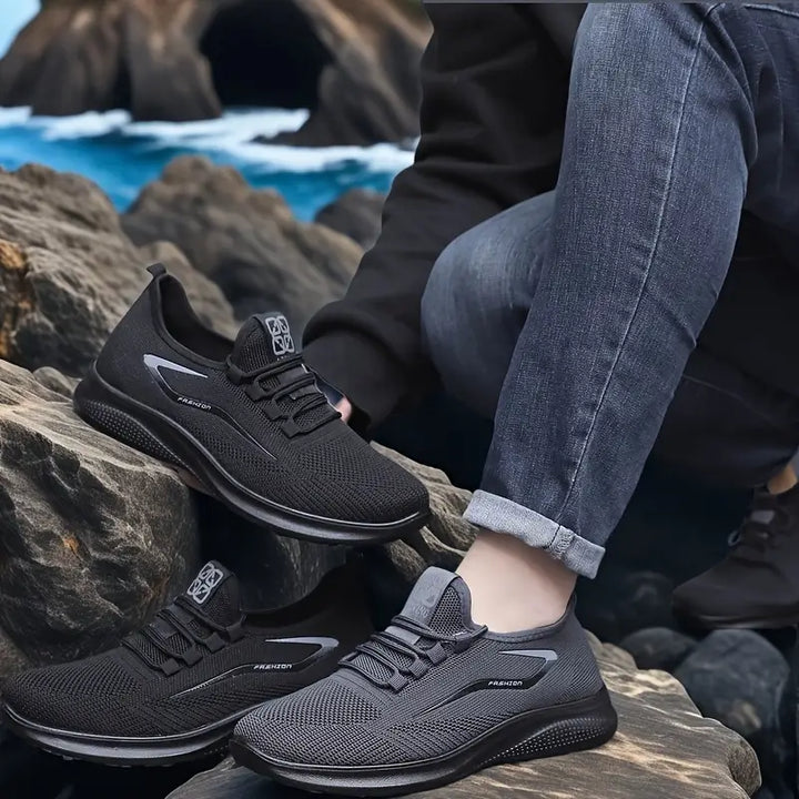 Stylish men's casual sneakers with minimalist design, perfect for urban everyday wear & comfort.