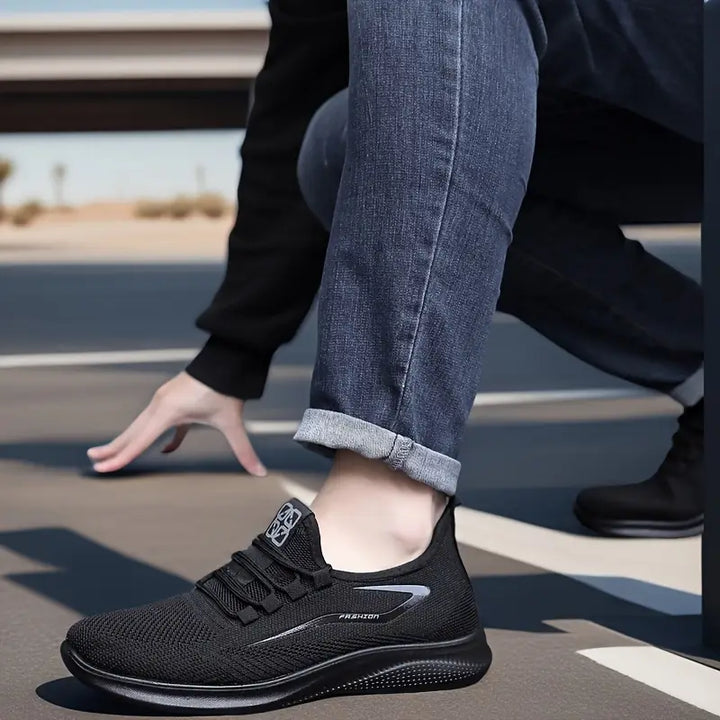 Comfortable men's walking shoes, these lightweight sneakers blend practical design with modern men's fashion.