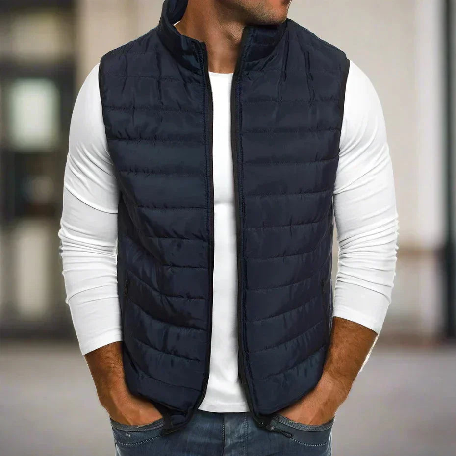 Durable men's lightweight padded vest, a practical gilet for easy layering and outdoor activities.