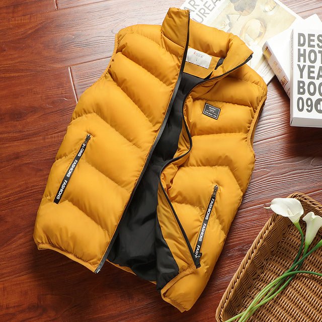 Durable men's quilted gilet, ideal for casual wear with a secure zip front and pockets.