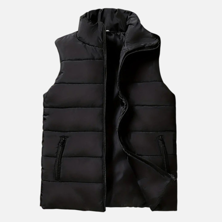 Versatile men's quilted gilet, perfect for layering in cold weather & casual autumn outfits.