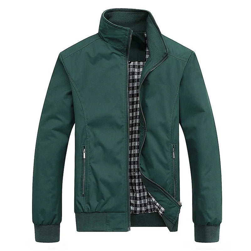 Stylish men's lightweight windbreaker, versatile casual outerwear ideal for spring, summer travel & everyday.