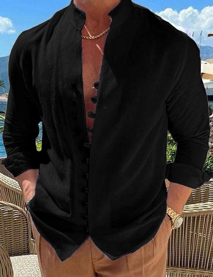 Easy-to-style men's long sleeve casual button-down shirt. Perfect for a polished smart casual or relaxed everyday look.