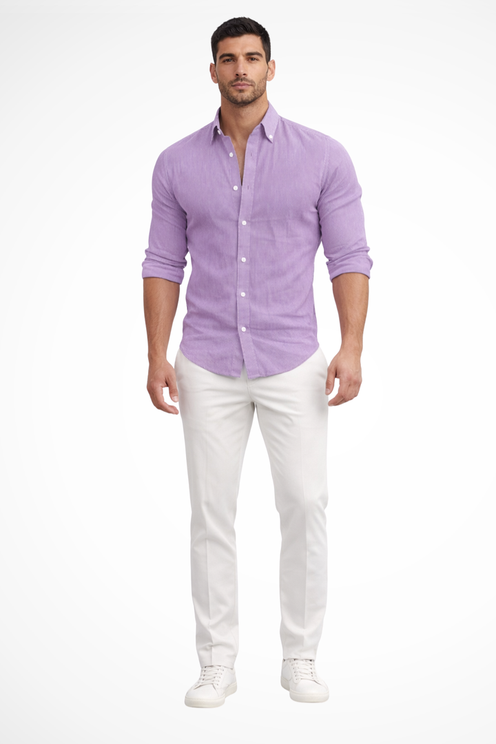 Summer-ready men's loose fit long sleeve casual shirt featuring a lapel collar. Versatile men's fashion.