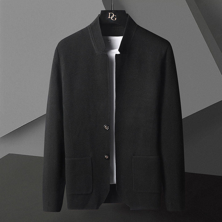 Versatile men's button-front cardigan, perfect for autumn fashion, winter layering & transitional style.