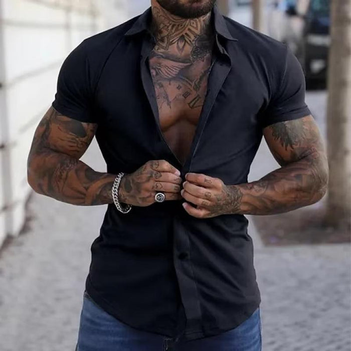 Casual men's short sleeve button-up shirt, fitted and modern, ideal for spring fashion.