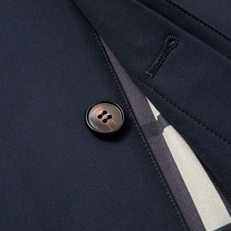 Classic men's Harrington jacket, waterproof, featuring a full zip front and practical design.