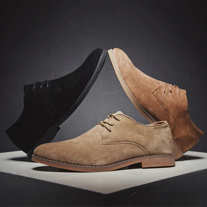Fashionable men's suede oxford shoes, ideal for elevating any mens fashion look