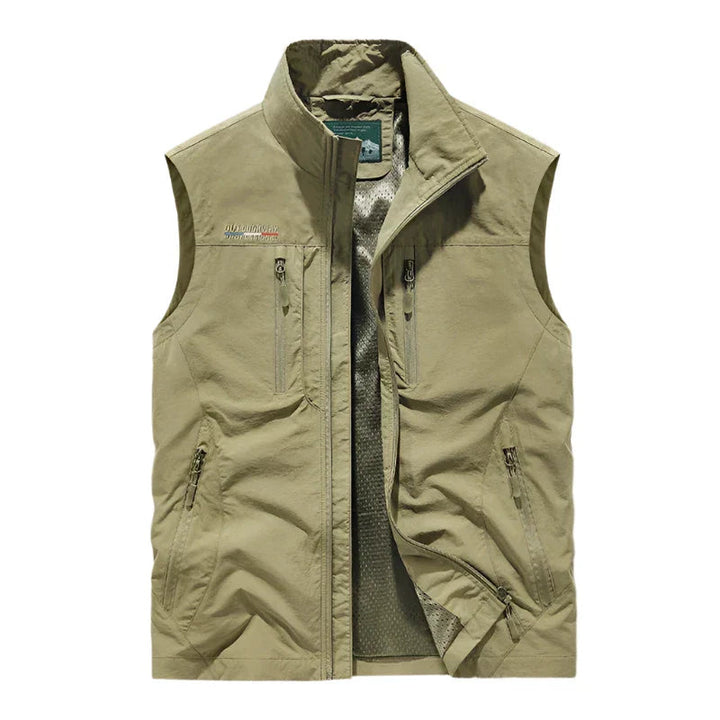 Men's new waterproof insulated gilet jacket, ideal for outdoor wear and winter vest layering