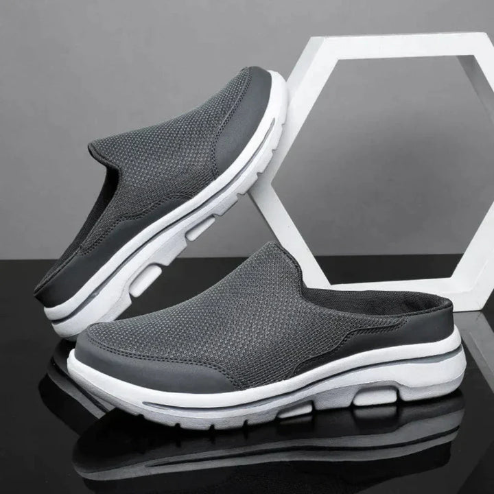 Men's orthopedic sports sandals for all-day comfort, ideal for walking and casual summer wear.
