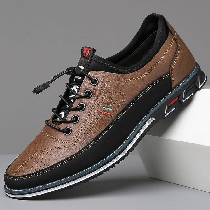 Stylish men's black leather orthopedic shoes, ideal for everyday business casual wear