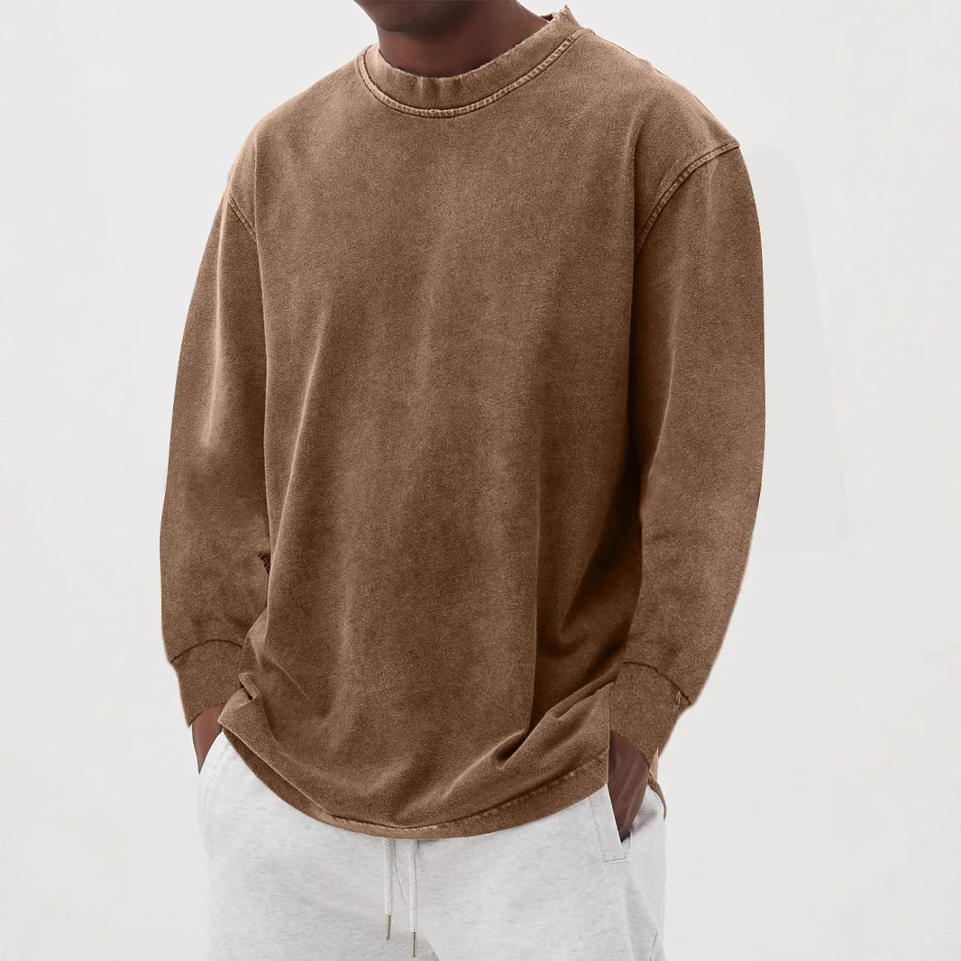 Soft men's oversized crewneck sweater, ensuring comfort & warmth for winter fashion and casual wear.