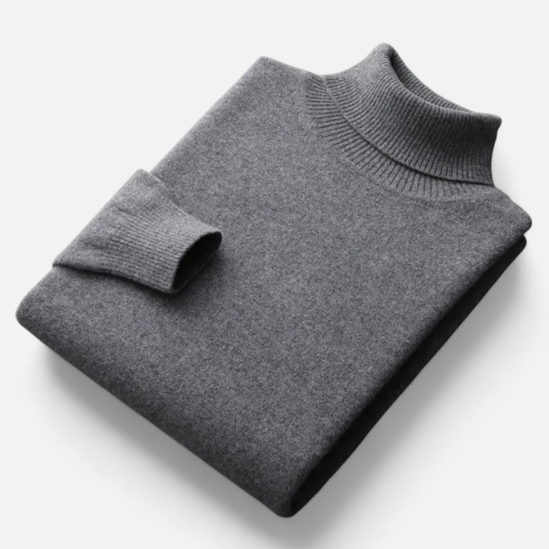 Modern men's high-lapel oversized pullover sweater, a luxury long-sleeve staple for autumn & winter style.