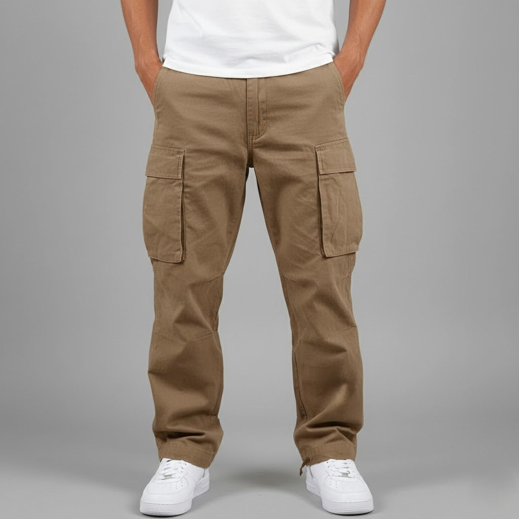 Comfortable men's relaxed fit cargo trousers in olive green with multiple functional pockets.