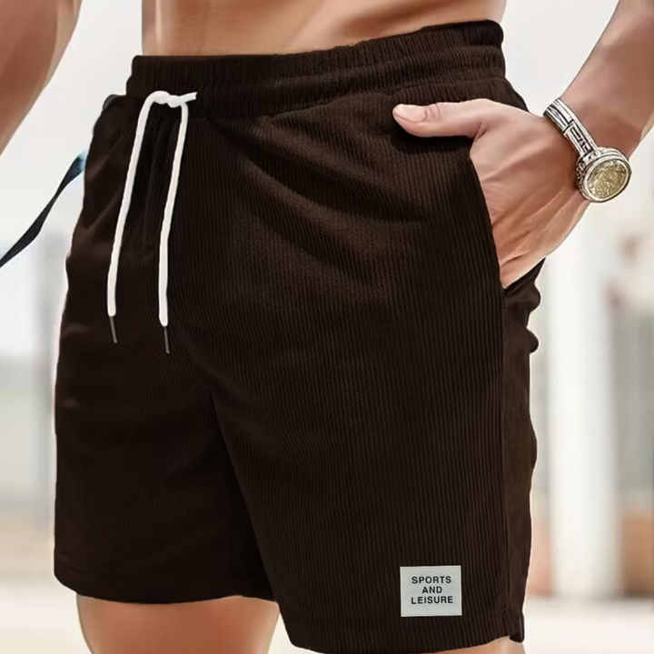 Spring wear men's shorts, relaxed fit, perfect casual bottoms for men's fashion.