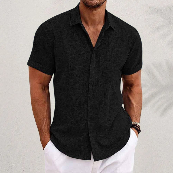 Breathable men's linen short sleeve casual shirt, excellent for warm weather and summer outdoor activities.