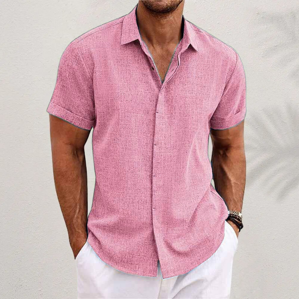 Men's linen button-up shirt with short sleeves, providing a relaxed fit and summer comfort for any occasion.