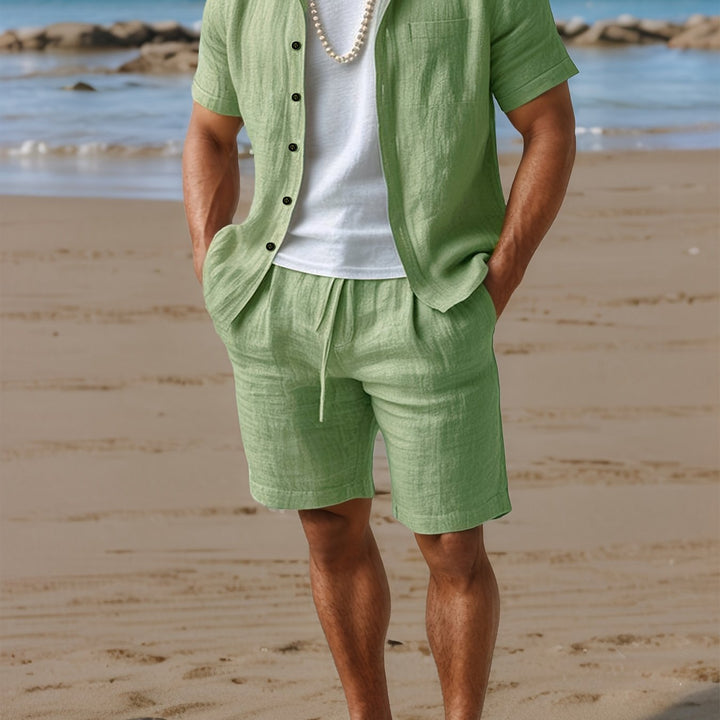 Relaxed men's summer fashion: linen shirt & shorts set, ideal for beach trips & casual outings.