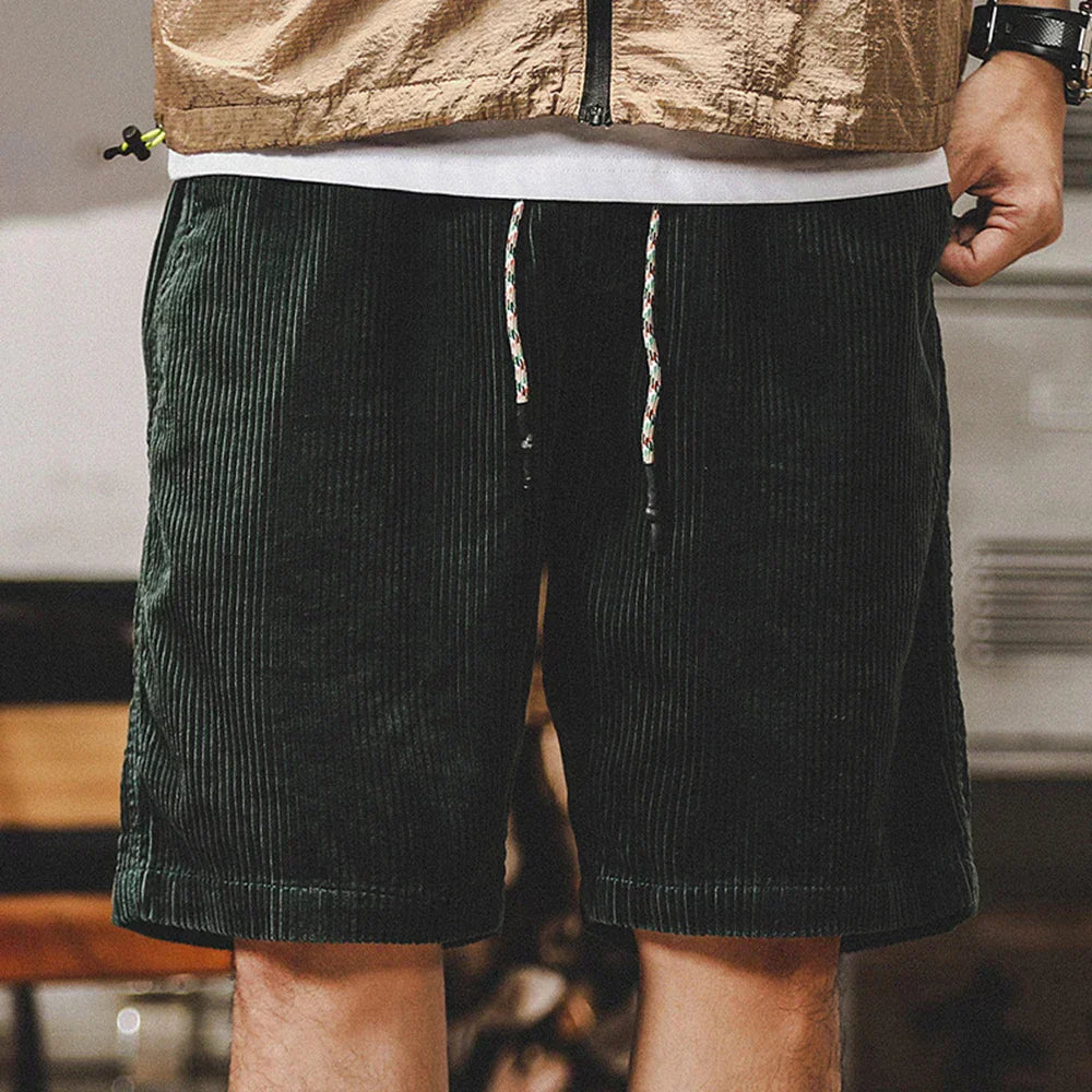 Adjustable men's shorts with a relaxed fit, comfortable and lightweight for summer and casual wear.