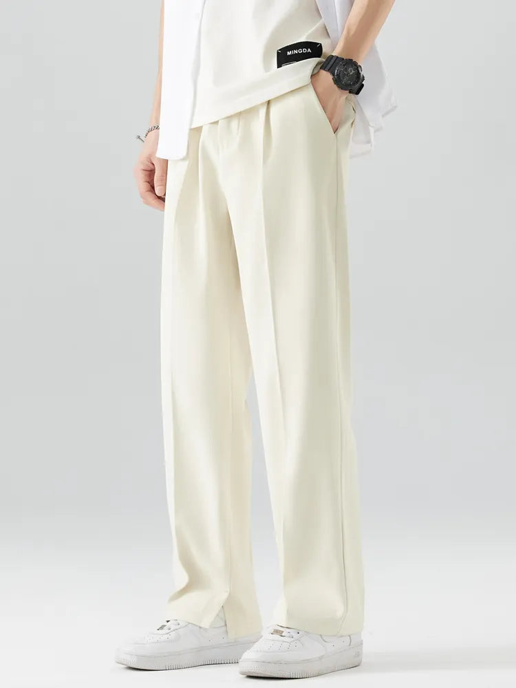 Stylish men's black wide leg trousers with a relaxed fit, versatile for any outing