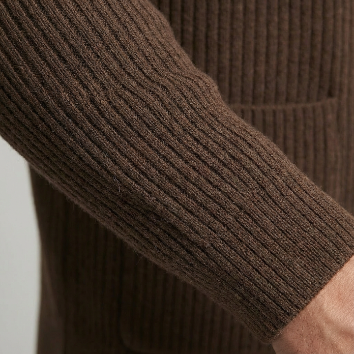 Stylish men's collared button-front cardigan, ribbed for texture. Perfect versatile smart casual addition.