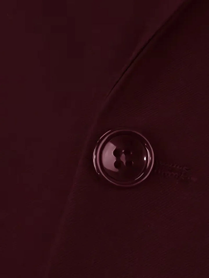 Impressive men's slim fit wedding suit set, with a sophisticated double-breasted waistcoat.