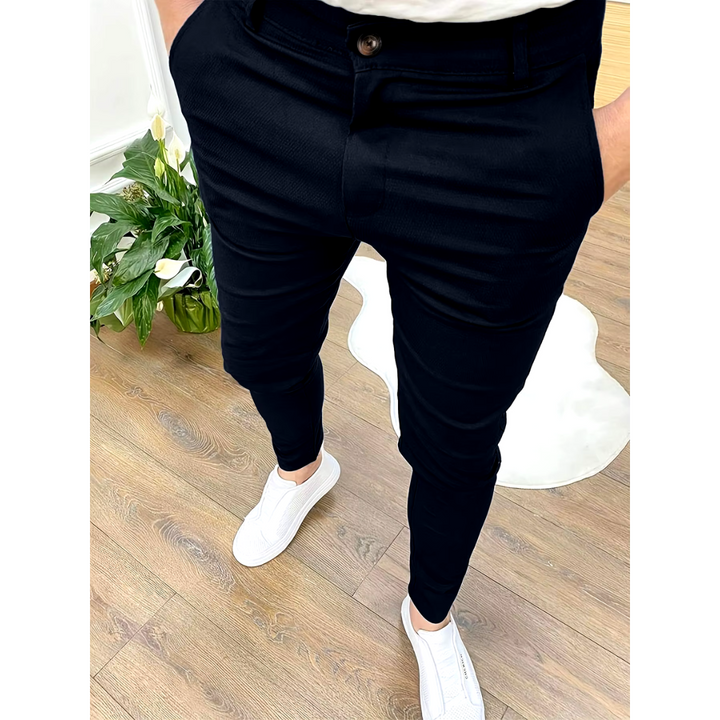 Versatile slim-fit men's chinos, suitable for smart office attire & relaxed casual outfits.