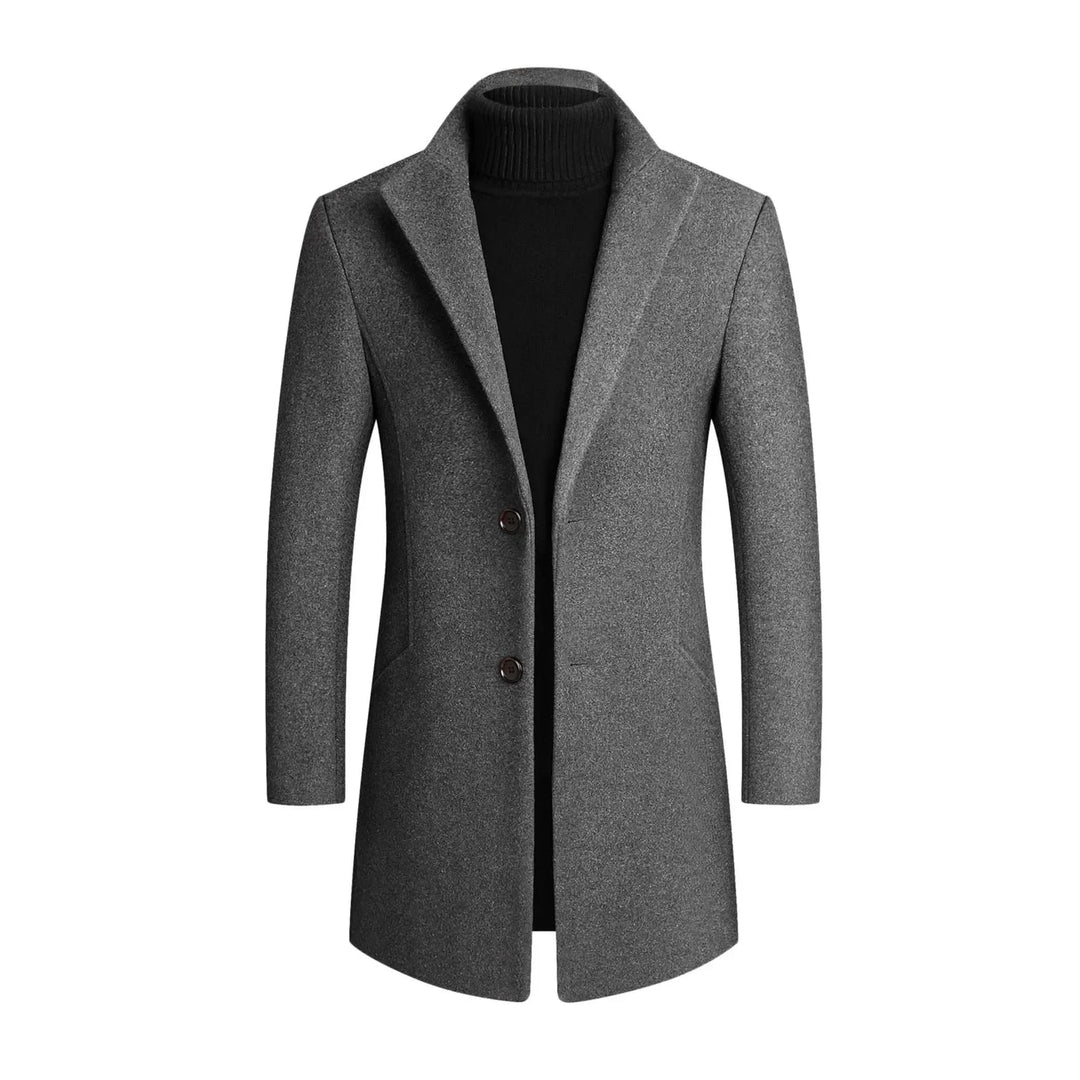 Elegant men's tailored coat, sharp slim fit, featuring a refined notched lapel. Ideal for stylish men.