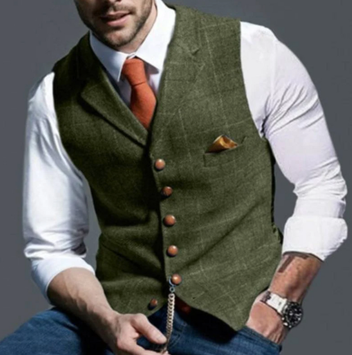 Versatile men's slim fit vest for weddings, party outfits, or adding casual elegance to any ensemble.
