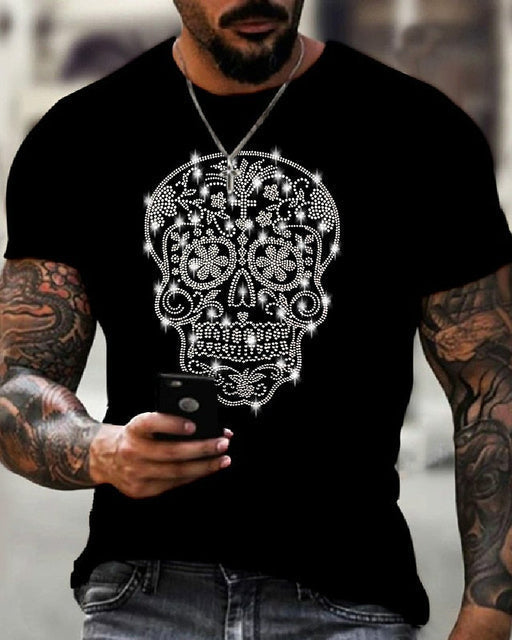 Modern men's graphic t-shirt, slim cut, with a striking rhinestone crown design. Ideal for streetwear fashion.