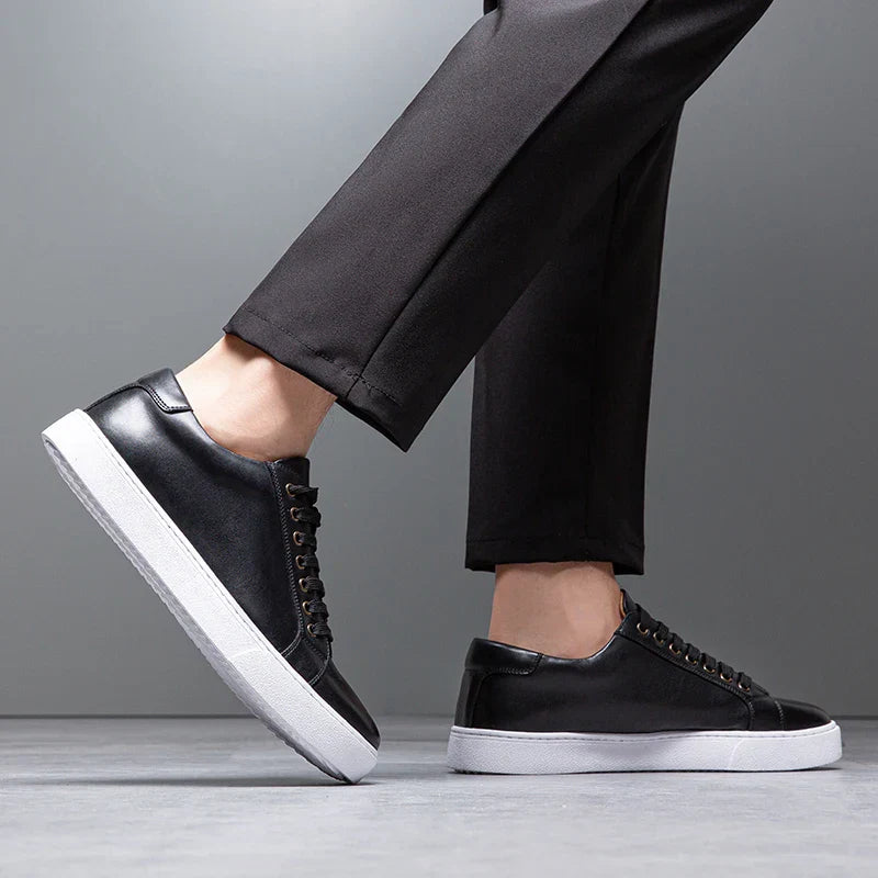 Stylish men's versatile lace-up trainers. Smart casual low-top sneakers for everyday comfort.