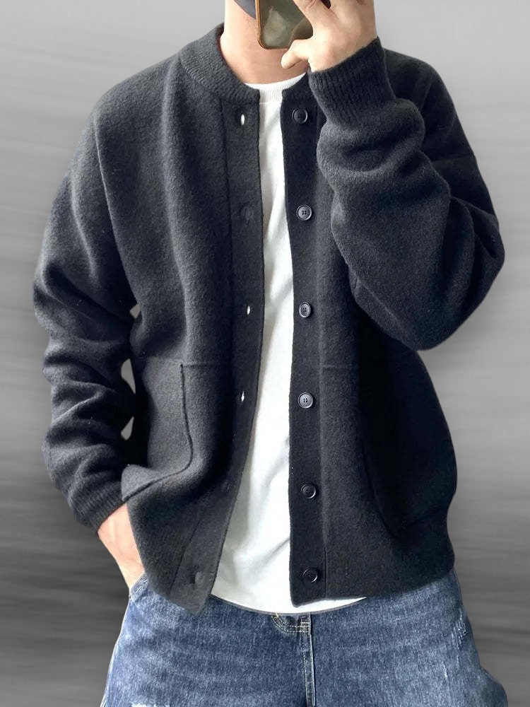 Men's soft button-front cardigan sweater, perfect for easy layering. Features a relaxed fit & long sleeves for casual wear.