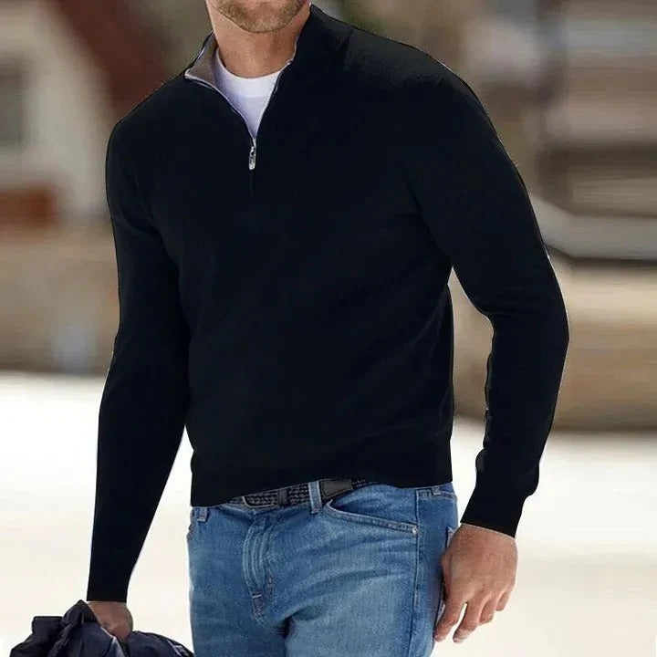 Soft and warm men's long-sleeve cashmere jumper, a cozy everyday essential.