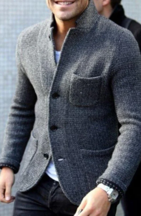 Men's stylish button-down casual jacket in a versatile color, perfect for everyday smart casual wear. Outerwear.