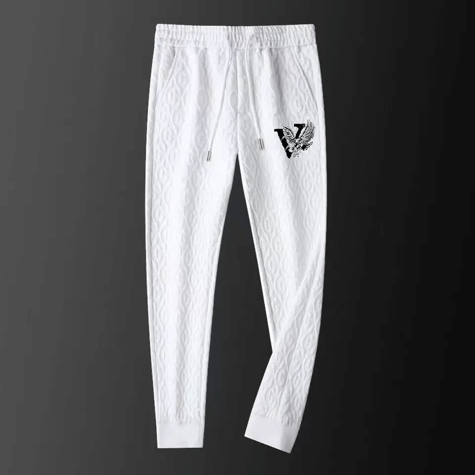 Modern men's cable-knit tracksuit set with full-zip jacket and slim-fit pants for a stylish athletic look.