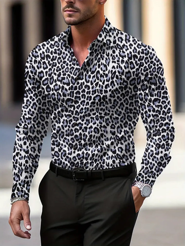 Men's stylish long sleeve leopard print graphic shirt. Bold animal pattern, button-down, perfect for autumn/winter fashion.