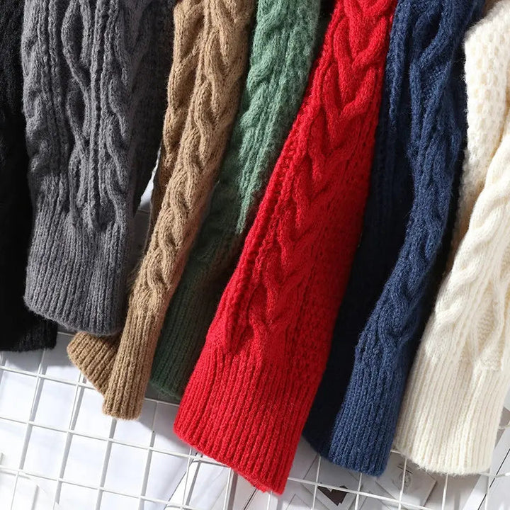 Relaxed fit men's patterned sweater, comfortable and stylish for everyday wear.