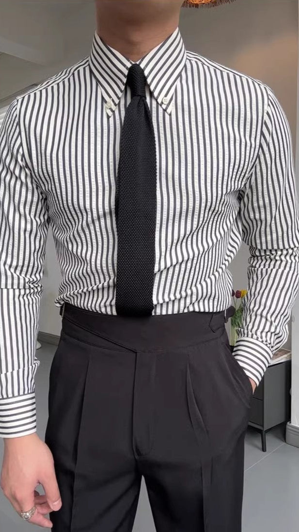 Premium men's striped long-sleeve dress shirt, button-down style. Elevate your wardrobe with this versatile fashion piece.
