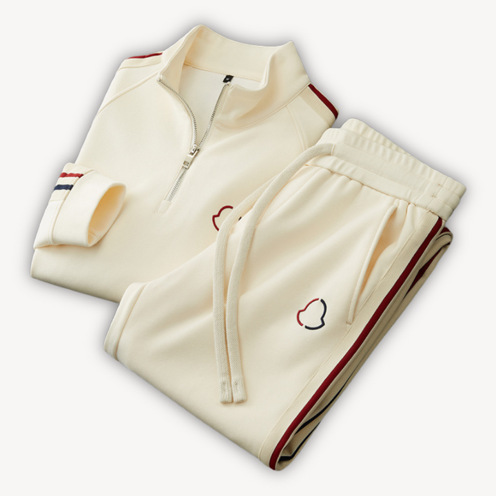 Men's athletic tracksuit set, featuring a practical zip-up hoodie & flexible joggers for active lifestyles.